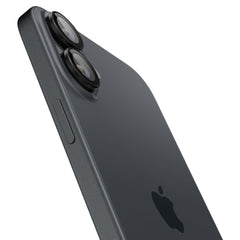 OCHRANNÉ TVRDENÉ SKLO PRE ŠOŠOVKU FOTOAPARÁTU SPIGEN OPTIK PRO GLAS.TR ”EZ FIT” CAMERA PROTECTOR 2-PACK IPHONE 16 / 16 PLUS BLACK