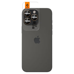 OCHRANNÉ TVRDENÉ SKLO PRE ŠOŠOVKU FOTOAPARÁTU SPIGEN OPTIK PRO GLAS.TR ”EZ FIT” CAMERA PROTECTOR 2-PACK IPHONE 16 PRO / PRO MAX DESERT TITANIUM