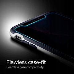 TVRDENÉ SKLO SPIGEN ALM GLASS.TR IPHONE 11 PRIVACY