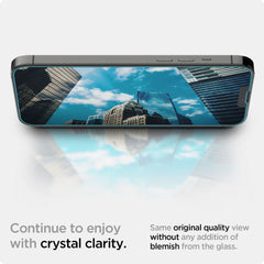 TVRDENÉ SKLO  SPIGEN GLAS.TR ”EZ FIT” IPHONE 13 / 13 PRO / 14 / 16E