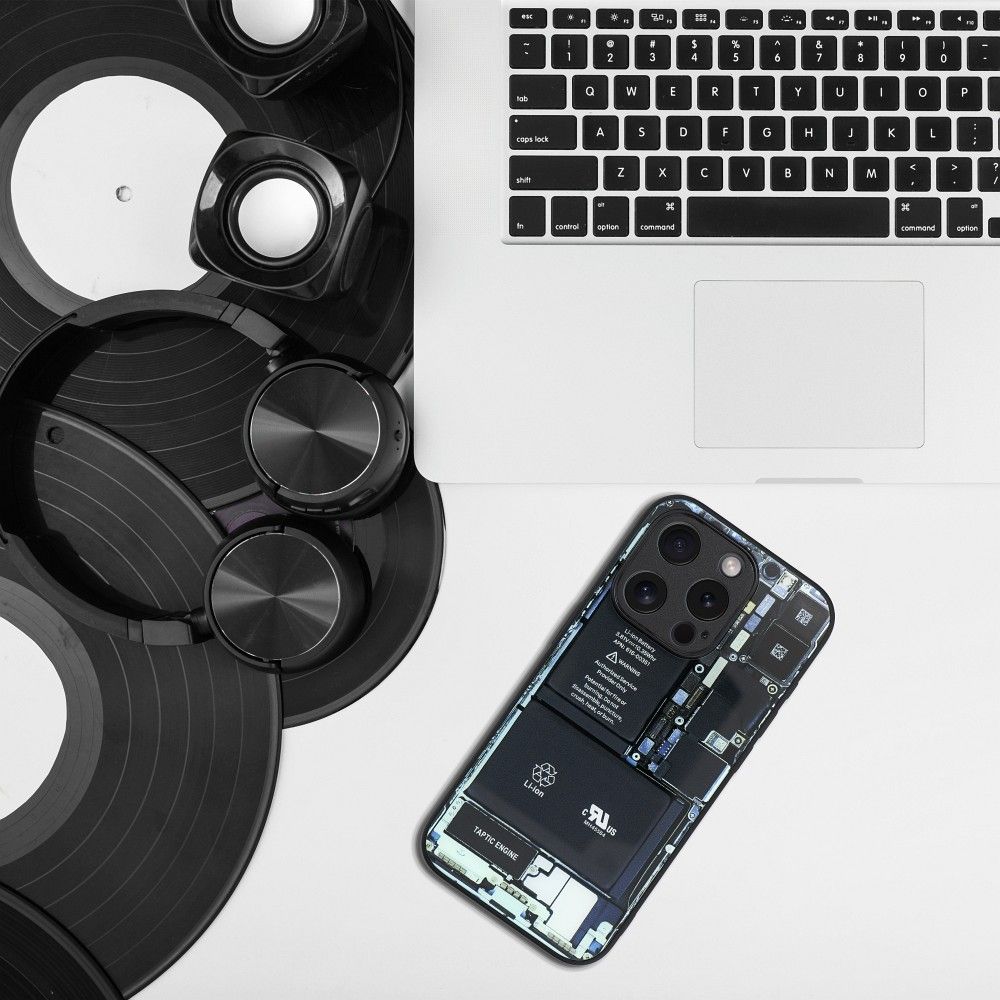 KRYT IPHONE 15 PRO MAX HEYCASE AIR DEFENSE ZERO