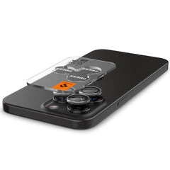 OCHRANA FOTOAPARÁTU SPIGEN OPTIK.TR ”EZ FIT” CAMERA PROTECTOR 2-PACK IPHONE 14 PRO / PRO MAX / 15 PRO / PRO MAX CRYSTAL CLEAR