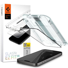 TVRDENÉ SKLO SPIGEN GLAS.TR ”EZ FIT” FC IPHONE 15 PRO MAX BLACK
