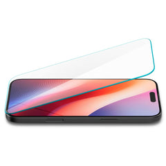 TVRDENÉ SKLO SPIGEN GLAS.TR SLIM IPHONE 16 PRO CLEAR