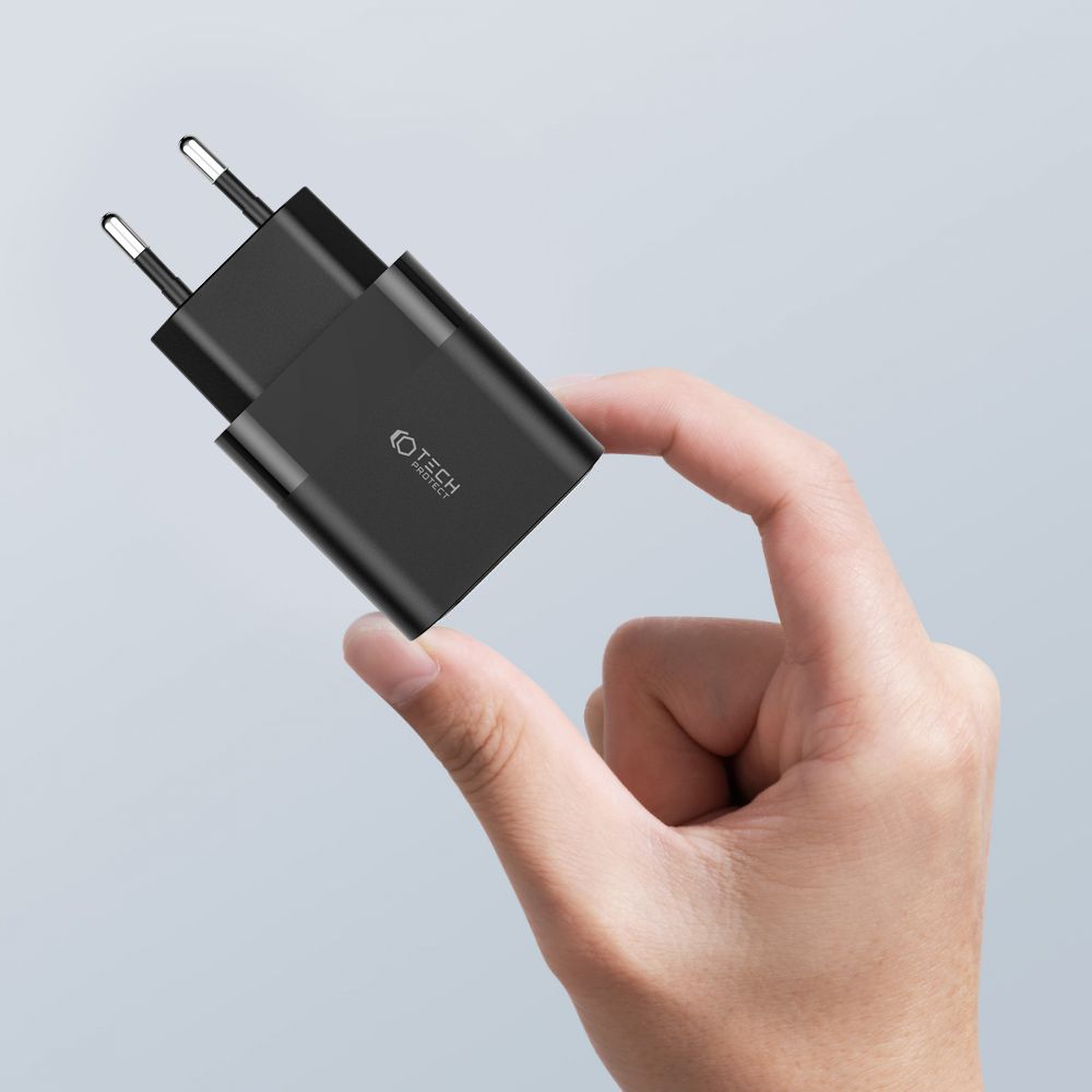 SIEŤOVÁ NABÍJAČKA NA MOBIL A TABLET TECH-PROTECT C30W 2-PORT NETWORK CHARGER PD30W/QC3.0 BLACK