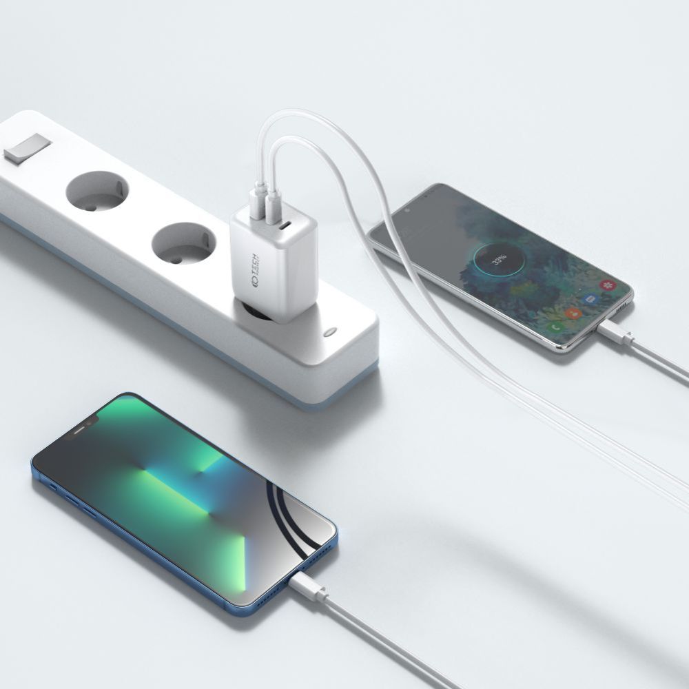 SIEŤOVÁ NABÍJAČKA NA MOBIL A TABLET TECH-PROTECT C65W 3-PORT NETWORK CHARGER PD65W/QC3.0 BLACK