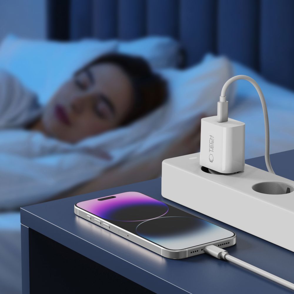 TECH-PROTECT NC20W 1-PORT NETWORK CHARGER PD20W + LIGHTNING CABLE WHITE